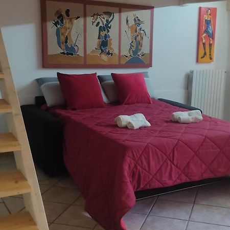 Casa Graziella Apartment Brindisi Luaran gambar