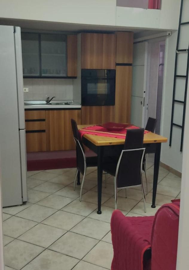 Casa Graziella Apartment Brindisi Luaran gambar